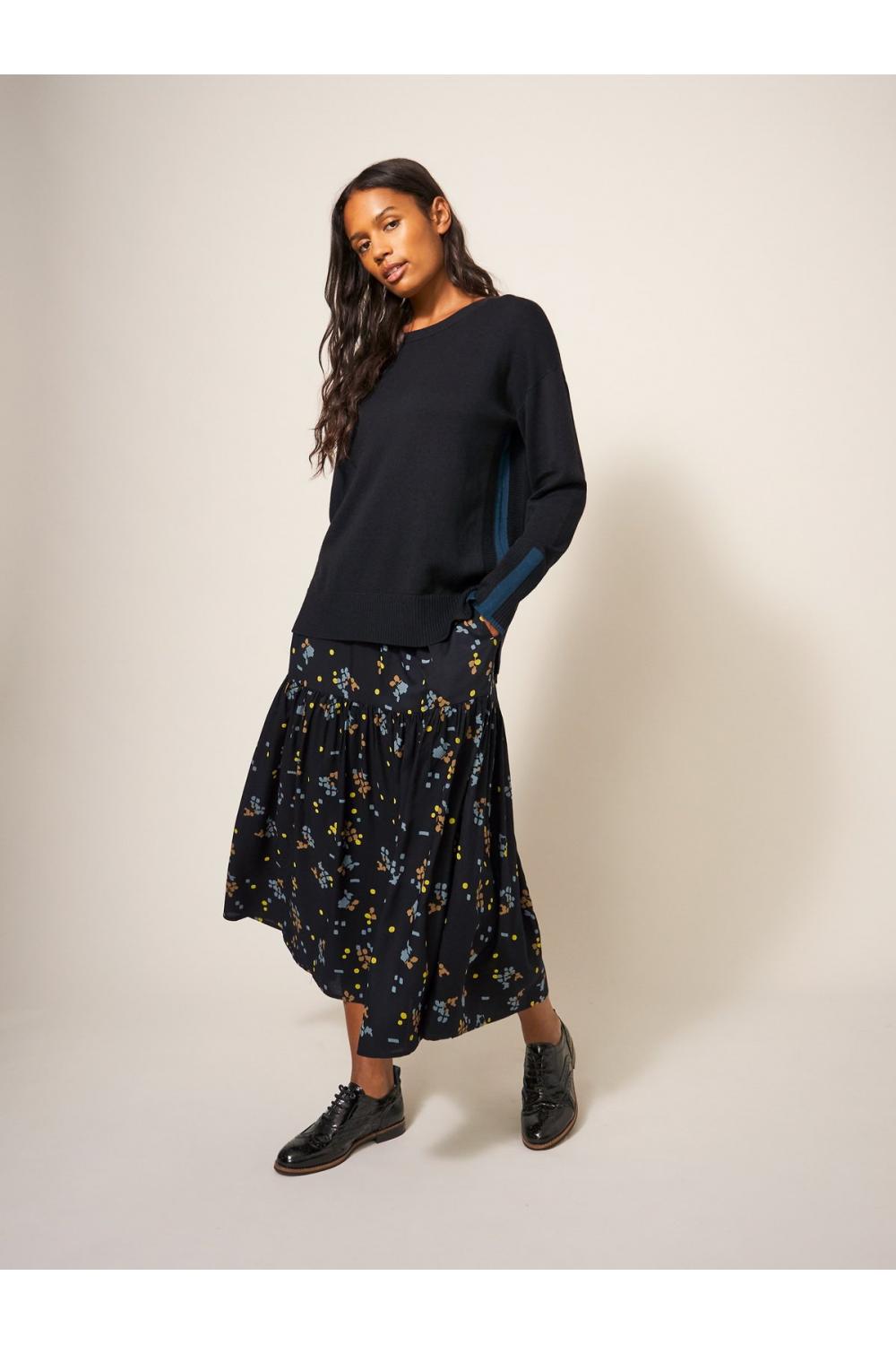 White Stuff Jamima Eco Vero Midi Skirt in BLK MLT