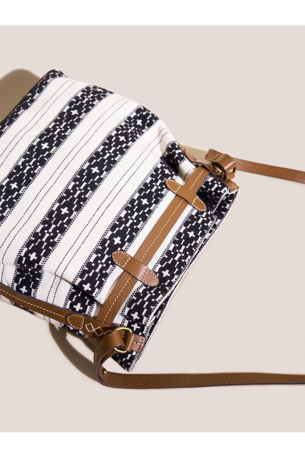 White Stuff BONNIE FABRIC BUCKET BAG