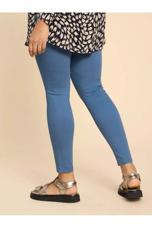 White Stuff Janey Crop Jegging in Mid Blue