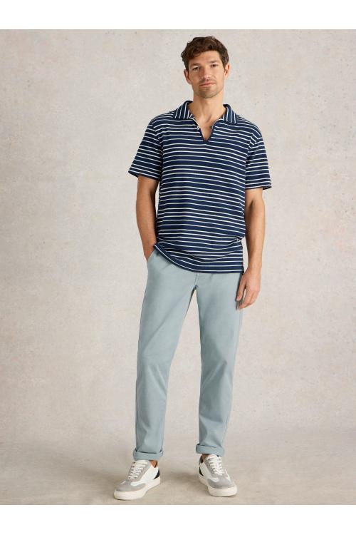 White Stuff Sutton Organic Chino Trouser in LGT BLUE Art. WS434356