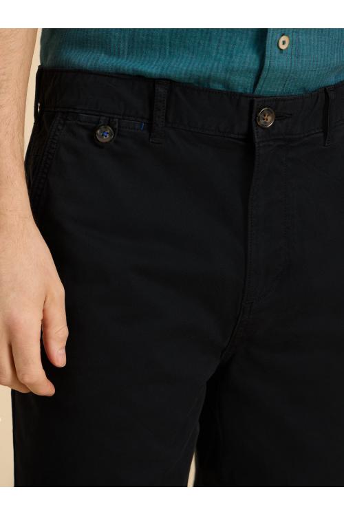 White Stuff Sutton Organic Chino Short in WASHED BLK Art. WS438425