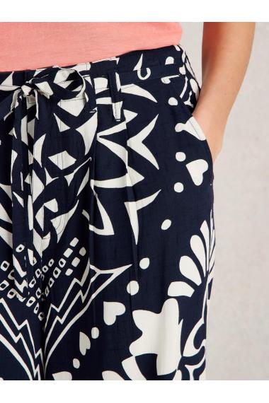 White Stuff Womens Farah Wide Leg Trouser  in NAVY_MULTI Art WS443444