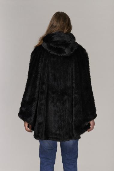 Unreal Fur URF8600545-BLK - She's A Lady Cape Black